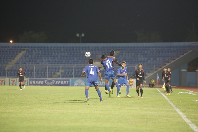 脚上显得略 脚上显得略